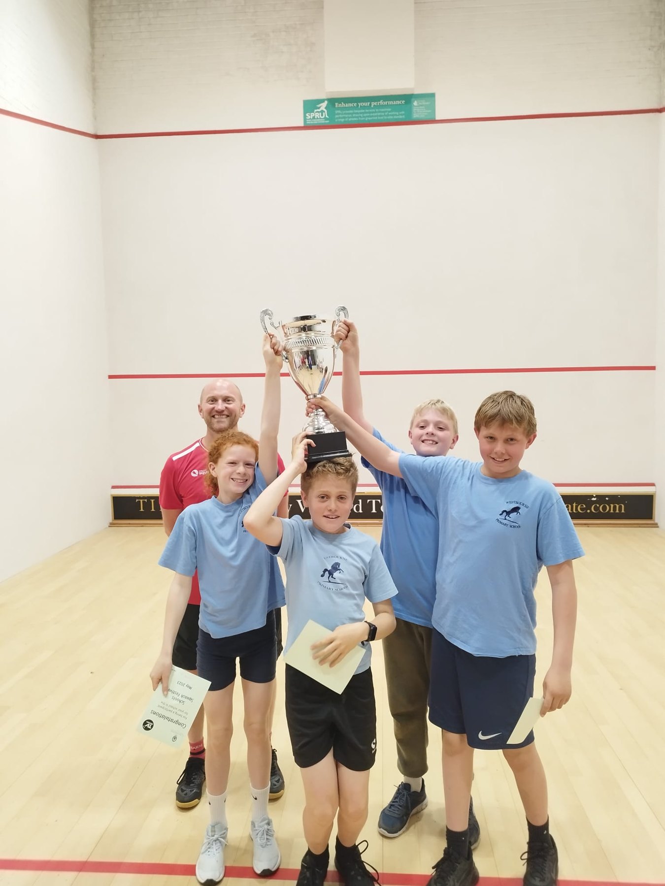 England juniors with the trophy